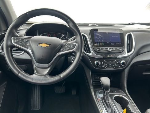 Used 2022 Chevrolet Equinox LT image 12