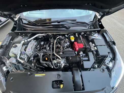 Used 2025 Nissan Sentra SV FWD image 27