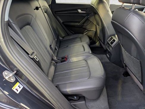 Used 2018 Audi Q5 2.0T Premium Plus image 19