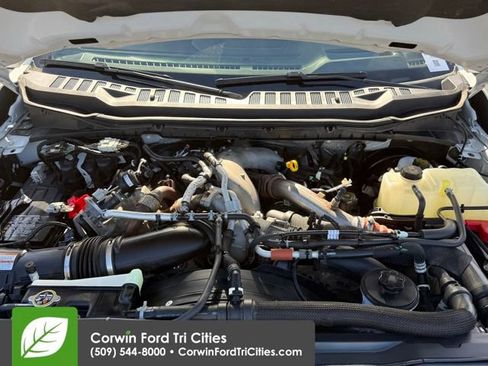 Used 2026 Ford F350 Platinum w/ Tremor Off-Road Package AWD/4WD image 32