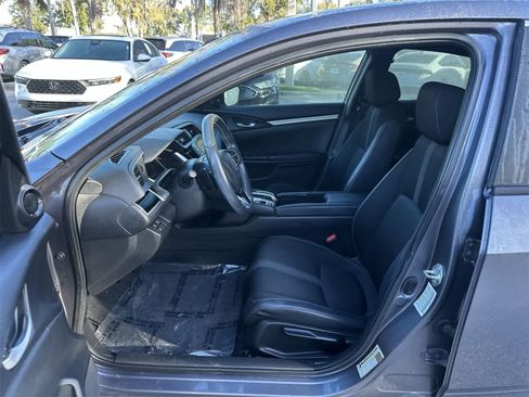 Used 2020 Honda Civic Sport image 2