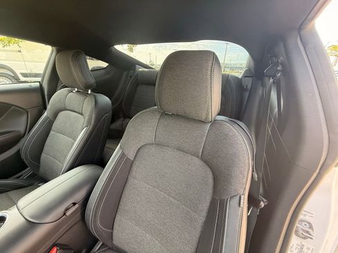 Used 2024 Ford Mustang Coupe image 22