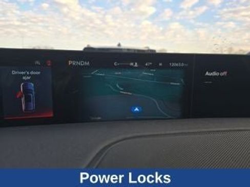 Used 2025 Lincoln Navigator L Reserve w/ Jet Appearance Package image 20