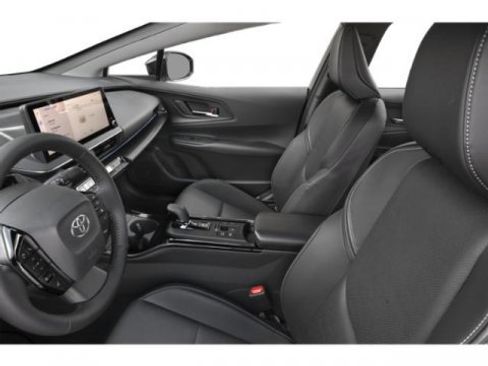 New 2026 Toyota Prius Plug-In Hybrid FWD image 12