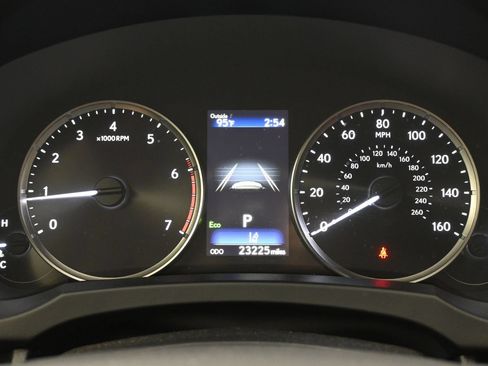 Used 2025 Lexus IS 300 w/ Premium Package RWD image 19