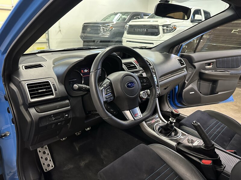 Used 2016 Subaru WRX STI AWD/4WD image 28