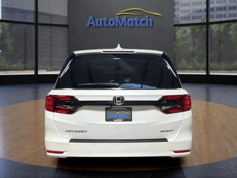 Used 2024 Honda Odyssey Sport image 9