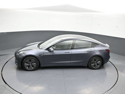 Used 2023 Tesla Model 3 Standard Range RWD image 43