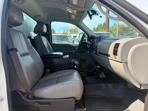 Used 2013 Chevrolet Silverado 3500 W/T RWD image 36
