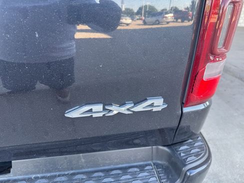 Used 2019 RAM 1500 Limited AWD/4WD image 16