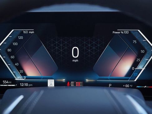 New 2026 BMW X7 xDrive40i w/ Premium Package image 17