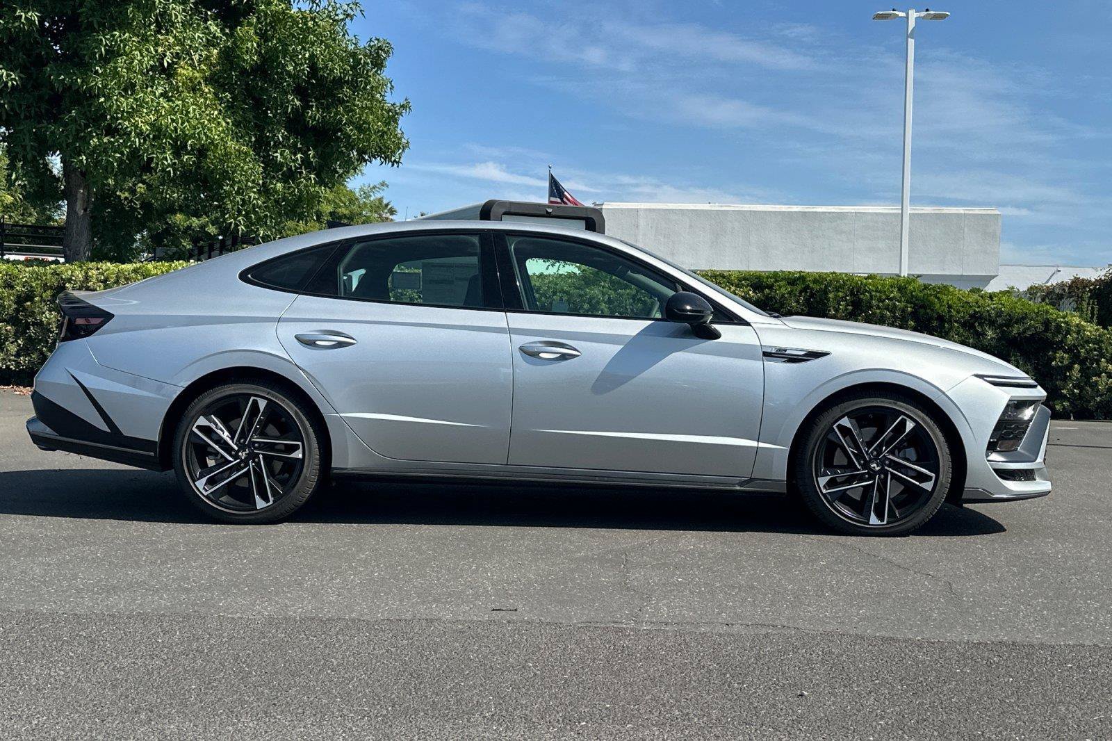 New 2026 Hyundai Sonata N Line FWD image 2