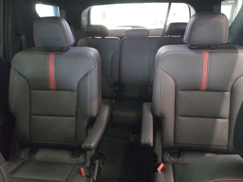 Used 2026 Chevrolet Traverse RS AWD/4WD image 20