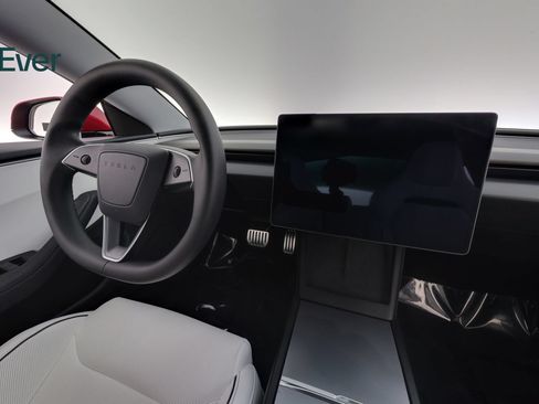 Used 2025 Tesla Model 3 Performance AWD/4WD image 25