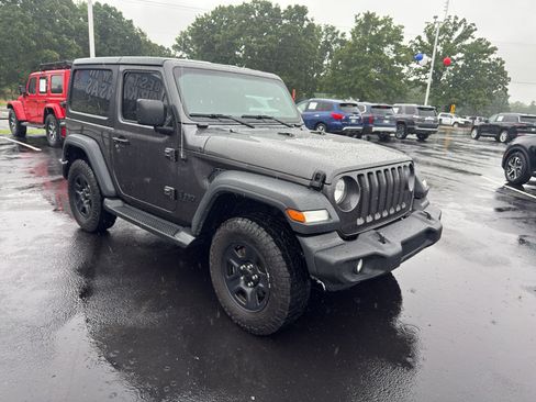 Used 2023 Jeep Wrangler Sport AWD/4WD image 4