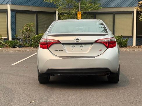 Used 2014 Toyota Corolla S w/ Driver Convenience Package FWD image 7