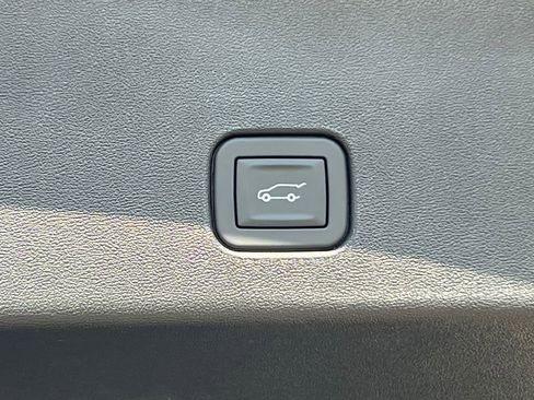 New 2025 Cadillac Optiq Sport 1 AWD/4WD image 33