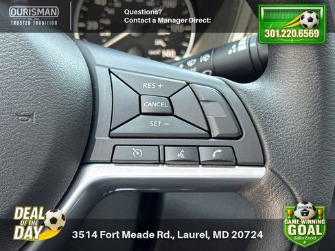 Used 2025 Nissan Altima 2.5 SV FWD image 22