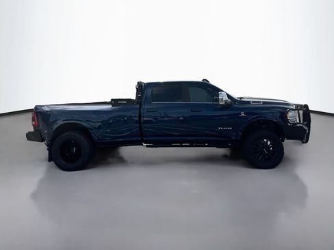 Used 2024 RAM 3500 Limited w/ Towing Technology Group AWD/4WD image 8