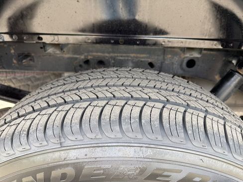 Used 2023 Ford F150 XLT w/ Equipment Group 302A High image 35