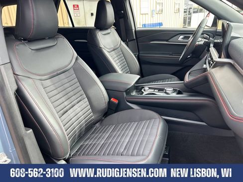 Used 2026 Ford Explorer ST-Line AWD/4WD image 26