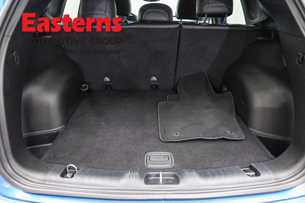 Used 2024 Jeep Compass Latitude AWD/4WD image 11
