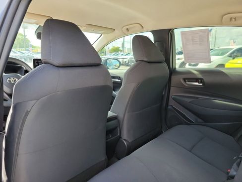 Used 2020 Toyota Corolla LE FWD image 15