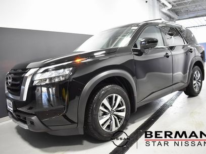 New 2025 Nissan Pathfinder SL