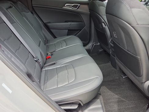 Used 2026 Kia Sportage SX FWD image 18