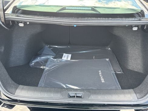 New 2027 Nissan Sentra SV FWD image 34