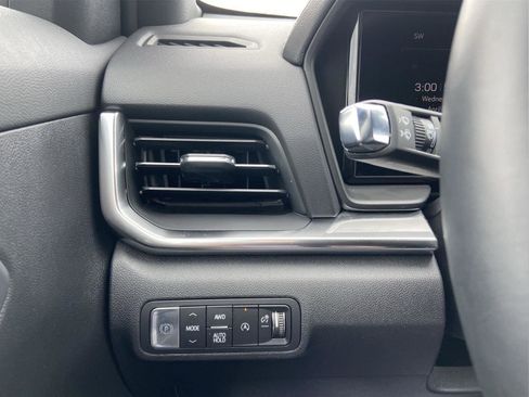 Used 2026 GMC Terrain Elevation AWD/4WD image 18