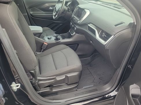 Used 2023 GMC Terrain SLE w/ Driver Convenience Package AWD/4WD image 12