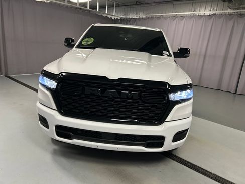 Used 2025 RAM 1500 Big Horn AWD/4WD image 2