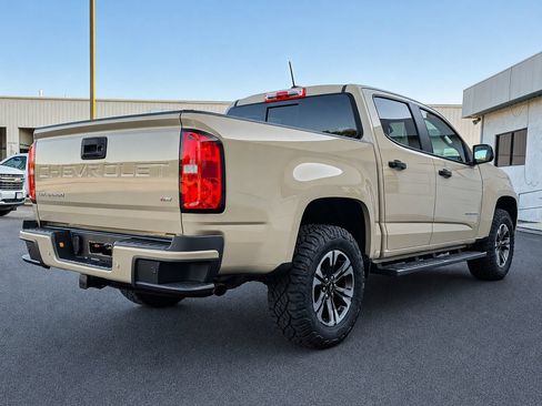 Used 2022 Chevrolet Colorado Z71 AWD/4WD image 6