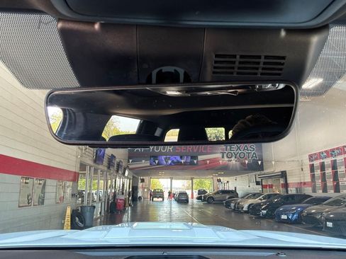 Used 2024 Toyota Tacoma TRD Sport w/ TRD Sport Upgrade Package RWD image 21