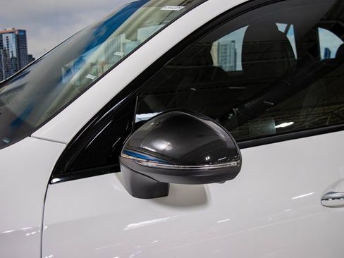 Used 2026 Mercedes-Benz GLC 43 AMG GLC 43 AMG image 10