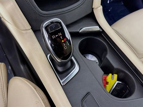 Used 2017 Cadillac XT5 Luxury w/ Driver Awareness Package image 20