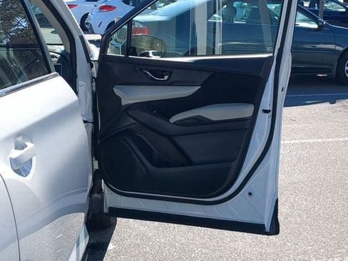 Used 2021 Subaru Ascent Premium w/ Convenience Package image 41