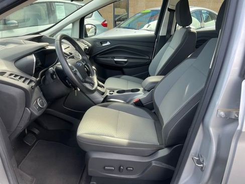 Used 2018 Ford C-MAX SE image 10