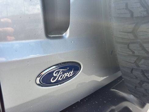 Used 2023 Ford Bronco Wildtrak AWD/4WD image 30