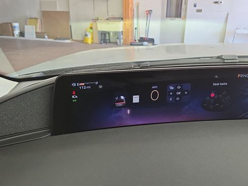 New 2025 Lincoln Navigator Reserve image 13