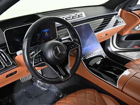 Used 2022 Mercedes-Benz S 580 4MATIC Sedan image 9