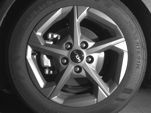 Used 2025 Kia K4 FWD image 12