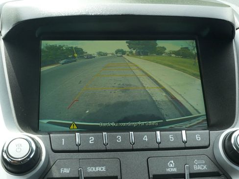 Used 2017 GMC Terrain SLT image 22