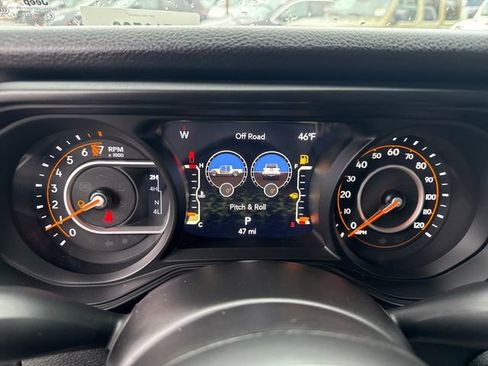 New 2025 Jeep Gladiator Sport image 19