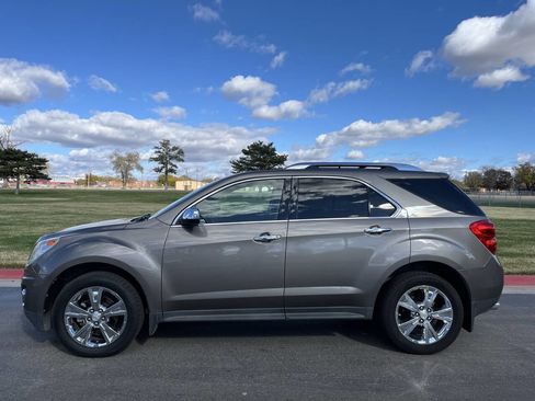 Used 2012 Chevrolet Equinox LTZ image 2