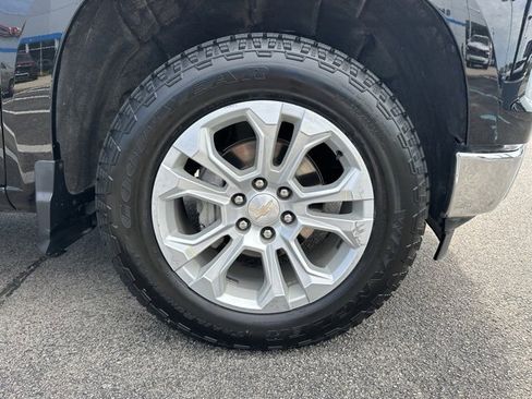 Used 2023 Chevrolet Silverado 1500 LTZ image 6