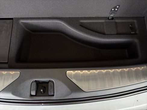 New 2026 INFINITI QX80 Luxe image 37