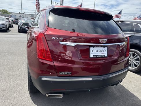 Used 2018 Cadillac XT5 Luxury w/ Driver Awareness Package image 7