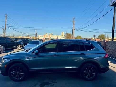 Used 2022 Volkswagen Tiguan SE image 11